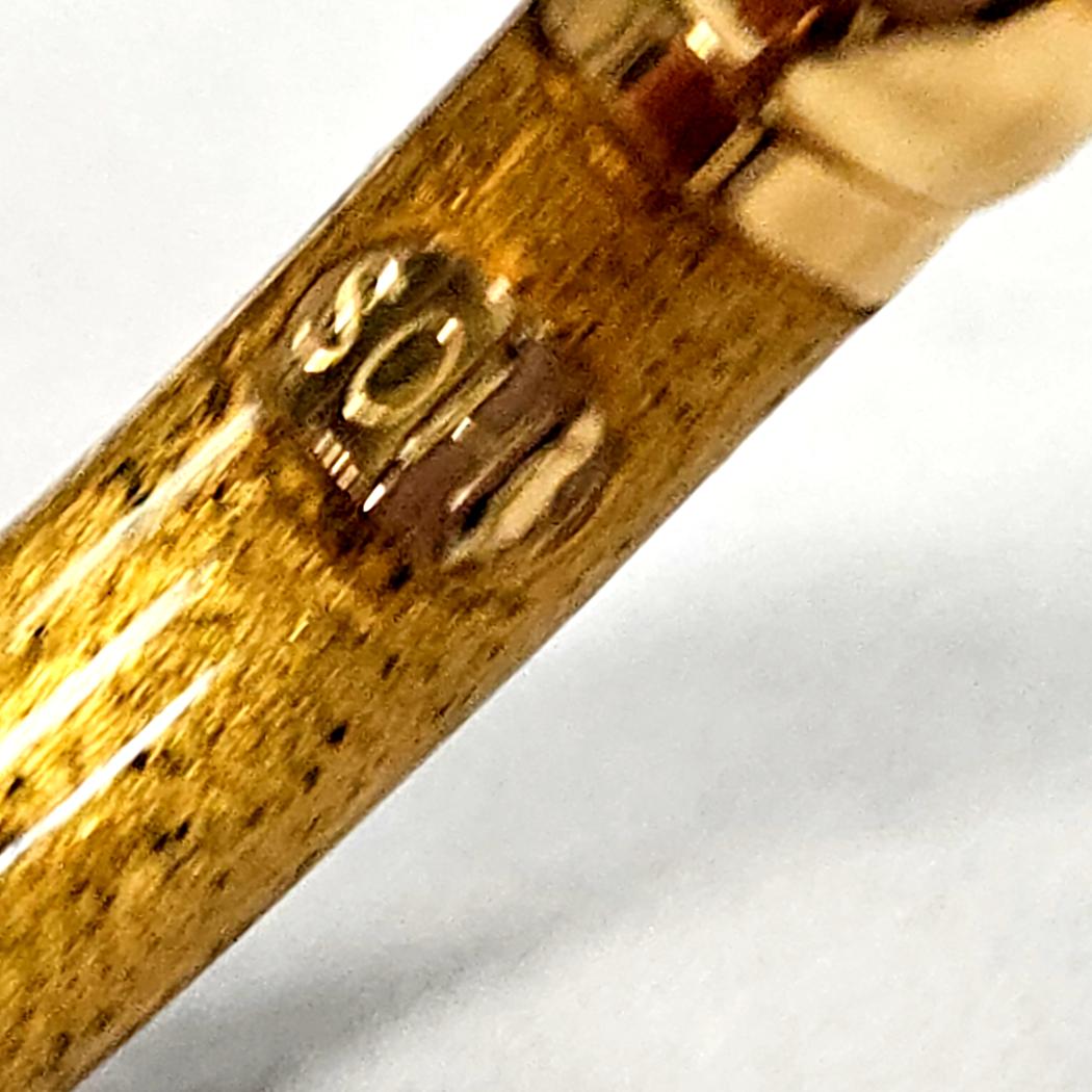 SOHO Jewelry 18 Karat Yellow Gold Black and Gold Tiger Pattern Enamel Hinged Bangle  Bracelet, Italy MDEB-00305