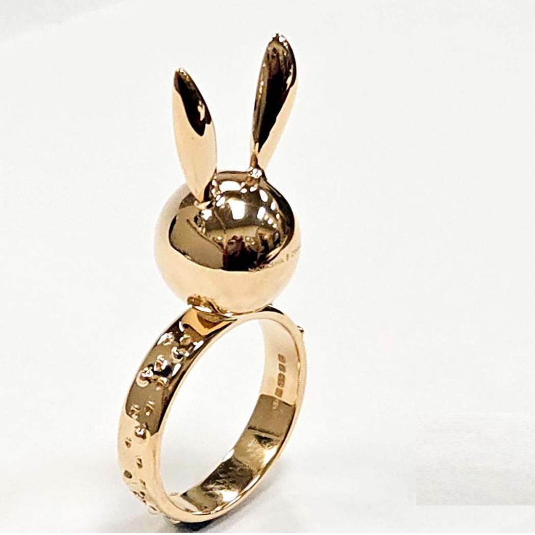 Natasha Zinko 18k Yellow Gold Bunny Ring – Made in France  MD-EB-0231