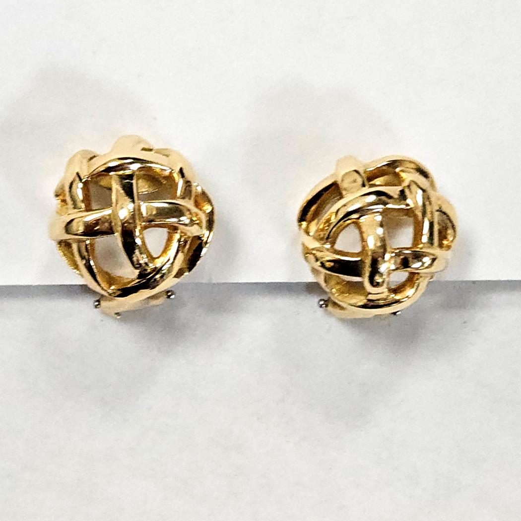 Angela Cummings 18kt Gold Woven Knot Earrings – Clip Backs -Circa 1987 MD-EB-0012